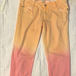 🏖️ Arizona Jeans, size 9, Orange and pink omb…